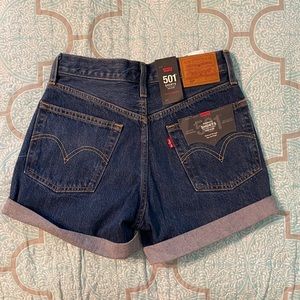 NEW Levi’s Rolled 501 shorts
